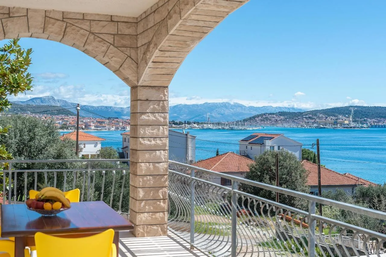 Appartement Bikaca 1 à Trogir Croatie