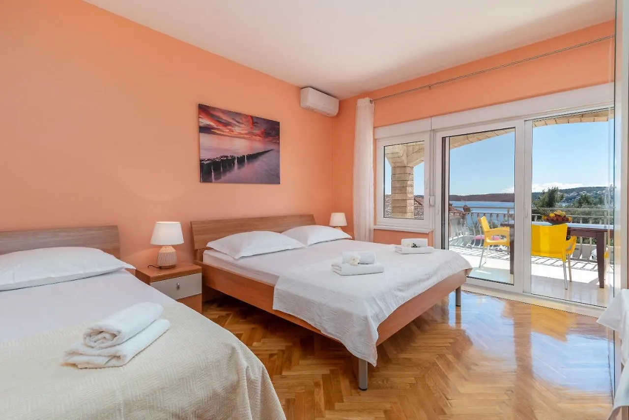 Bikaca 1 Apartment Trogir Croatia