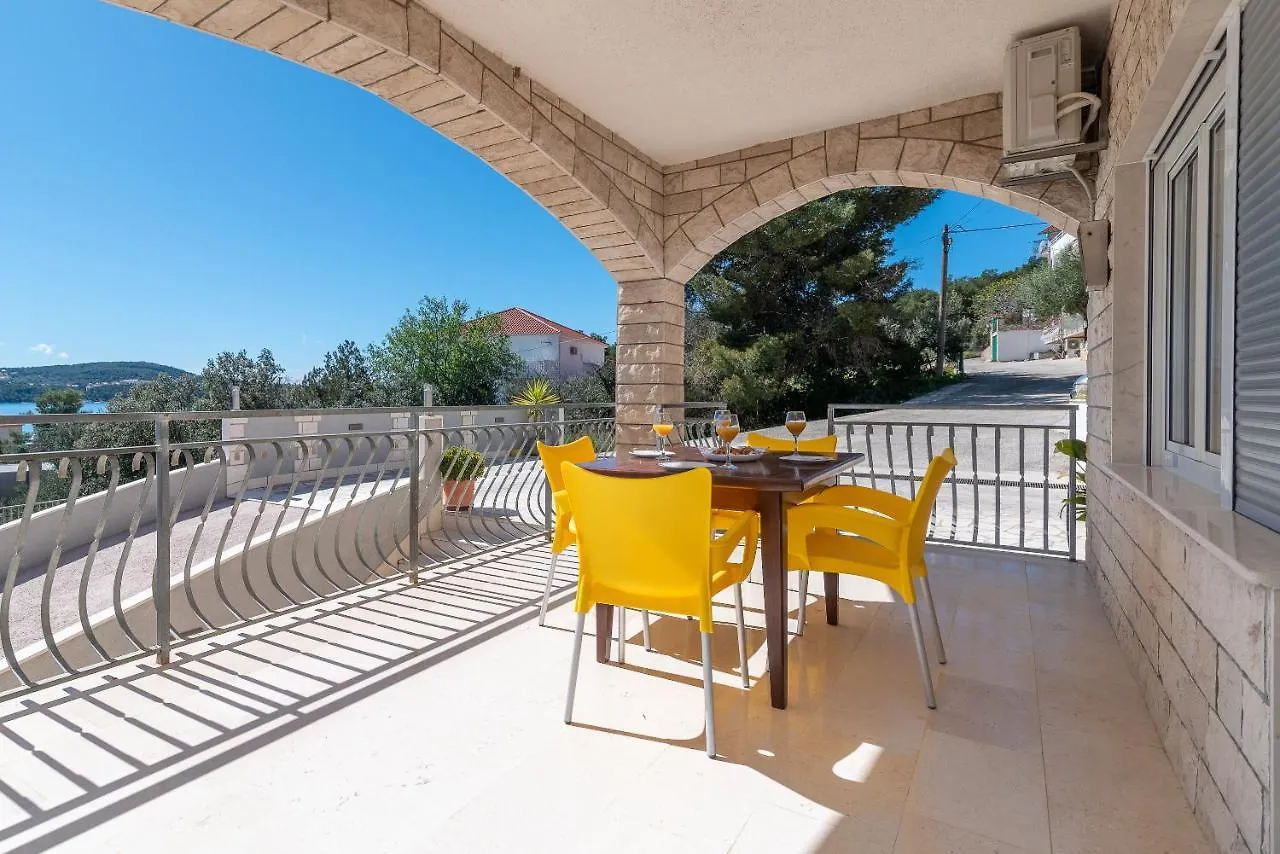 Bikaca 1 Apartment Trogir 0*,  Croatia