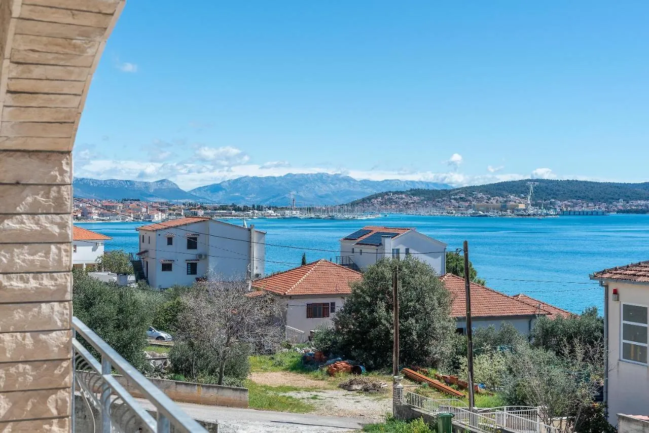 Bikaca 1 Apartment Trogir